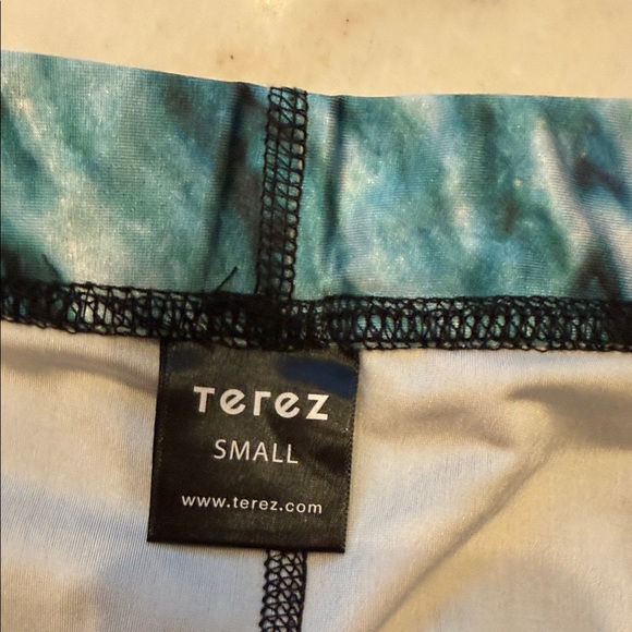 Terez Blue and White Marble Leggings - Picture 3 of 5